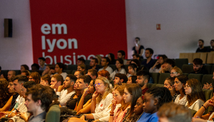 法國(guó)里昂商學(xué)院 - emlyon business school視頻